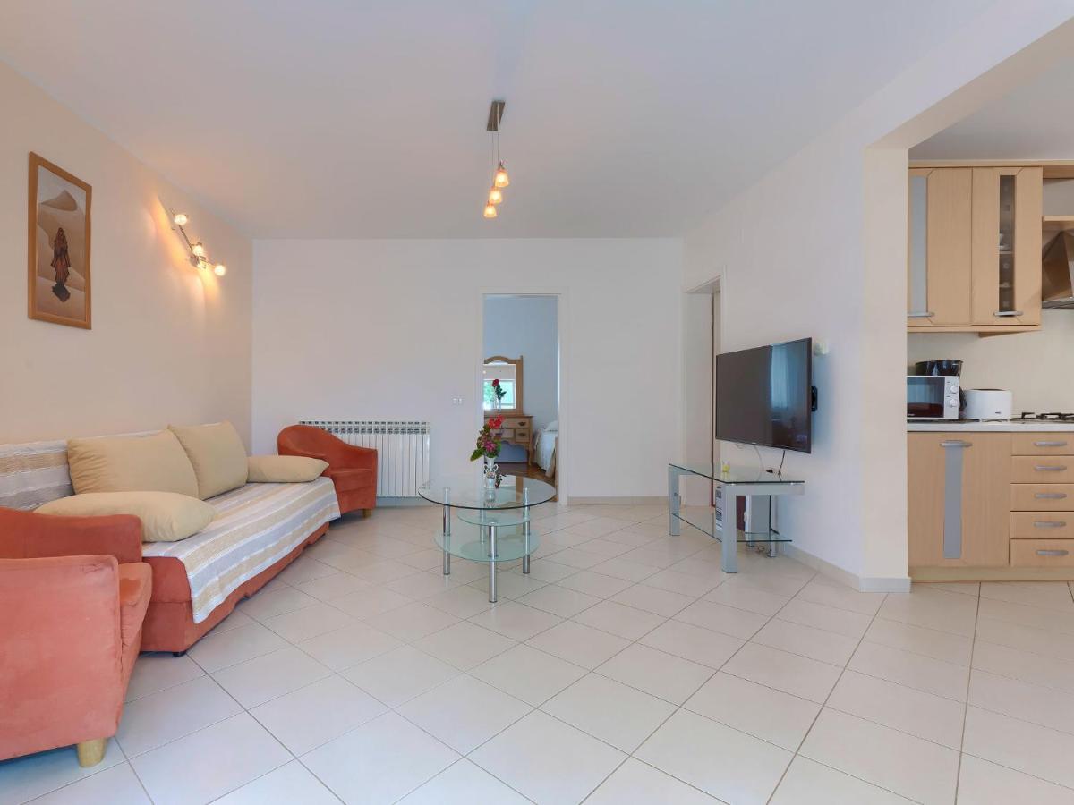 Apartment Macini - Roj465 By Interhome Zminj Exterior photo